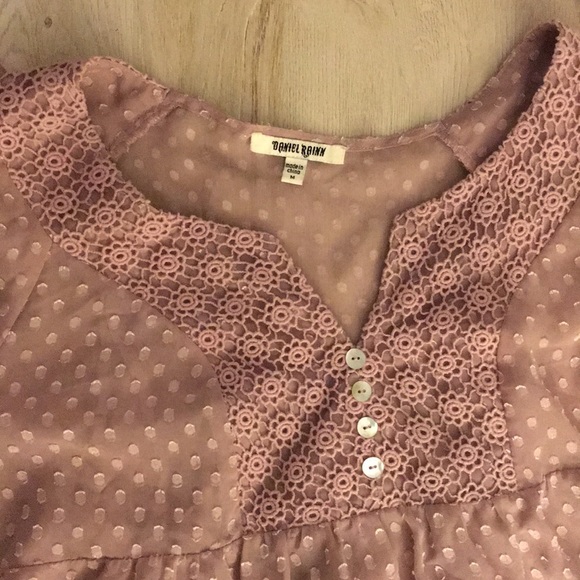 Lavender Sheer Vintage-Style Flowing Blouse - Picture 5 of 8